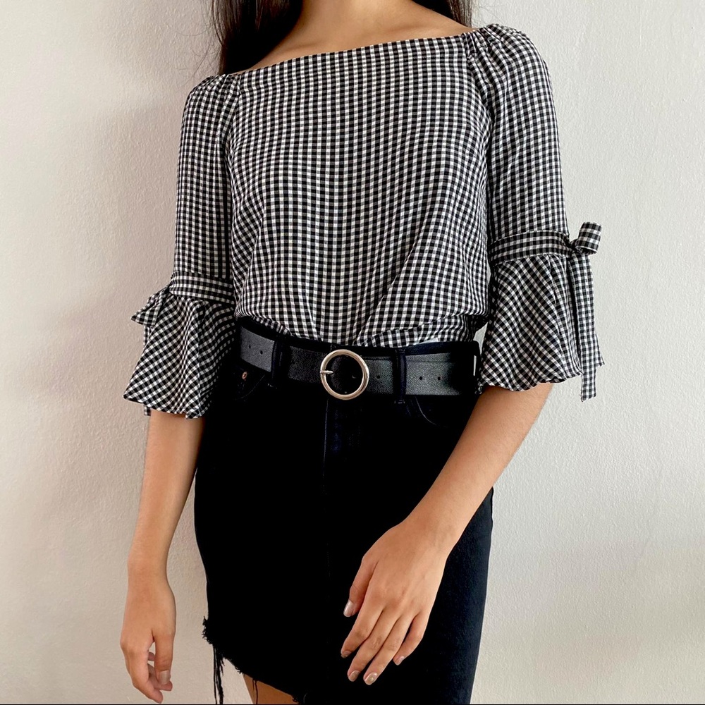 Off-Shoulder Shirt